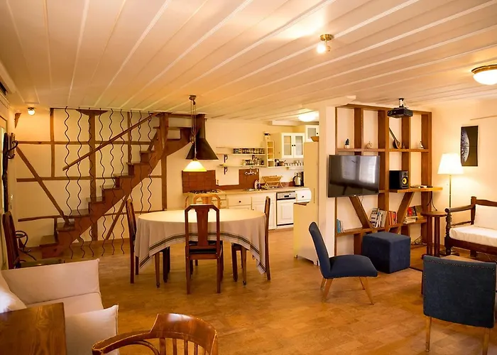 Διαμέρισμα Town Traditional House / Cozy Yard Λευκάδα